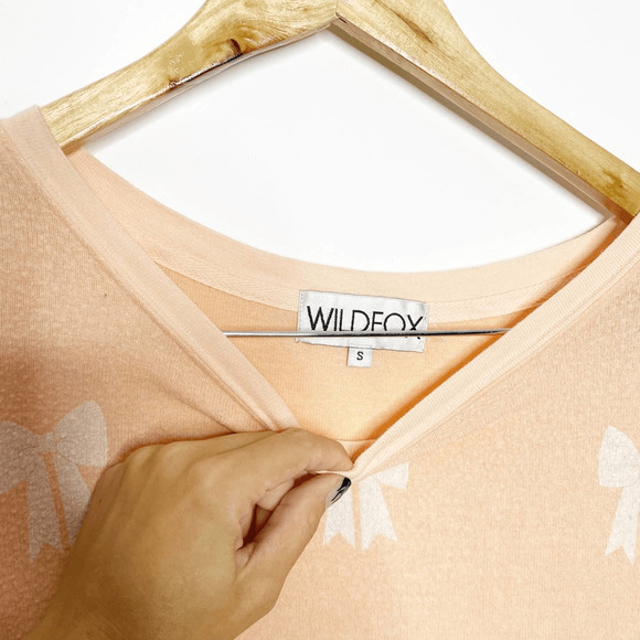 Wildfox Baby Bow Fleece Sweatshirt Peach Crewneck oversized women's s small - Picture 5 of 8
